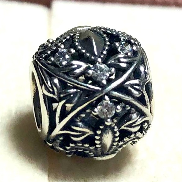 Pandora Sterling Silver 925 Fleur de Lis Openwork Whit Clear CZ  Charm! - Picture 4 of 4